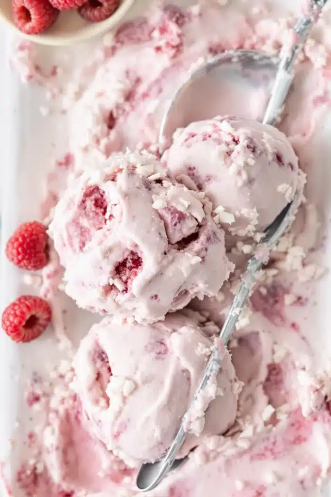 raspberry coconut ice cream 2