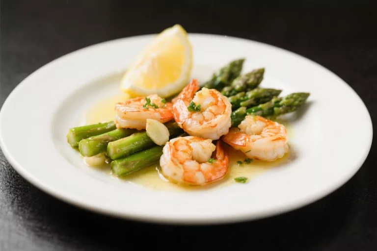 Lemon Garlic Butter Shrimp With Asparagus – Bright, Fast, and Flavor-Packed