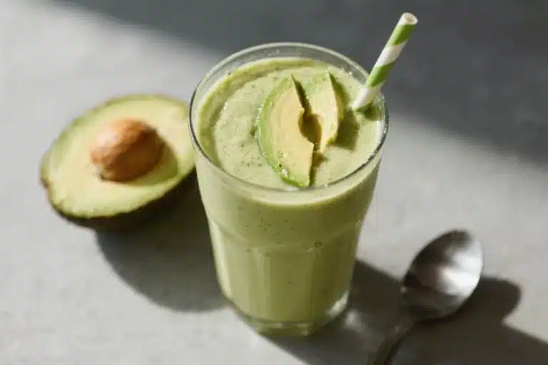 Keto Avocado Smoothie – Creamy, Satisfying, and Low-Carb